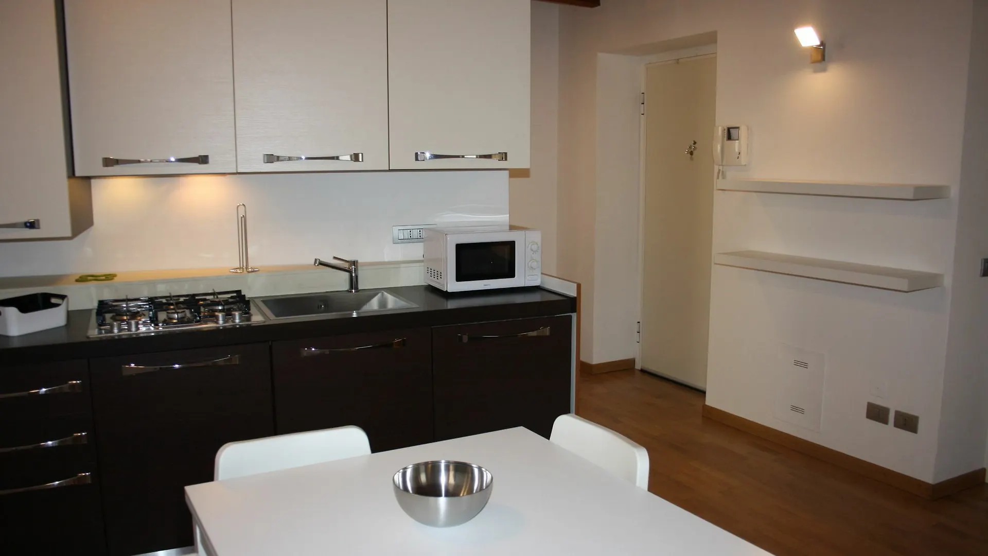 Valverde Apartments Bergamo 0*,